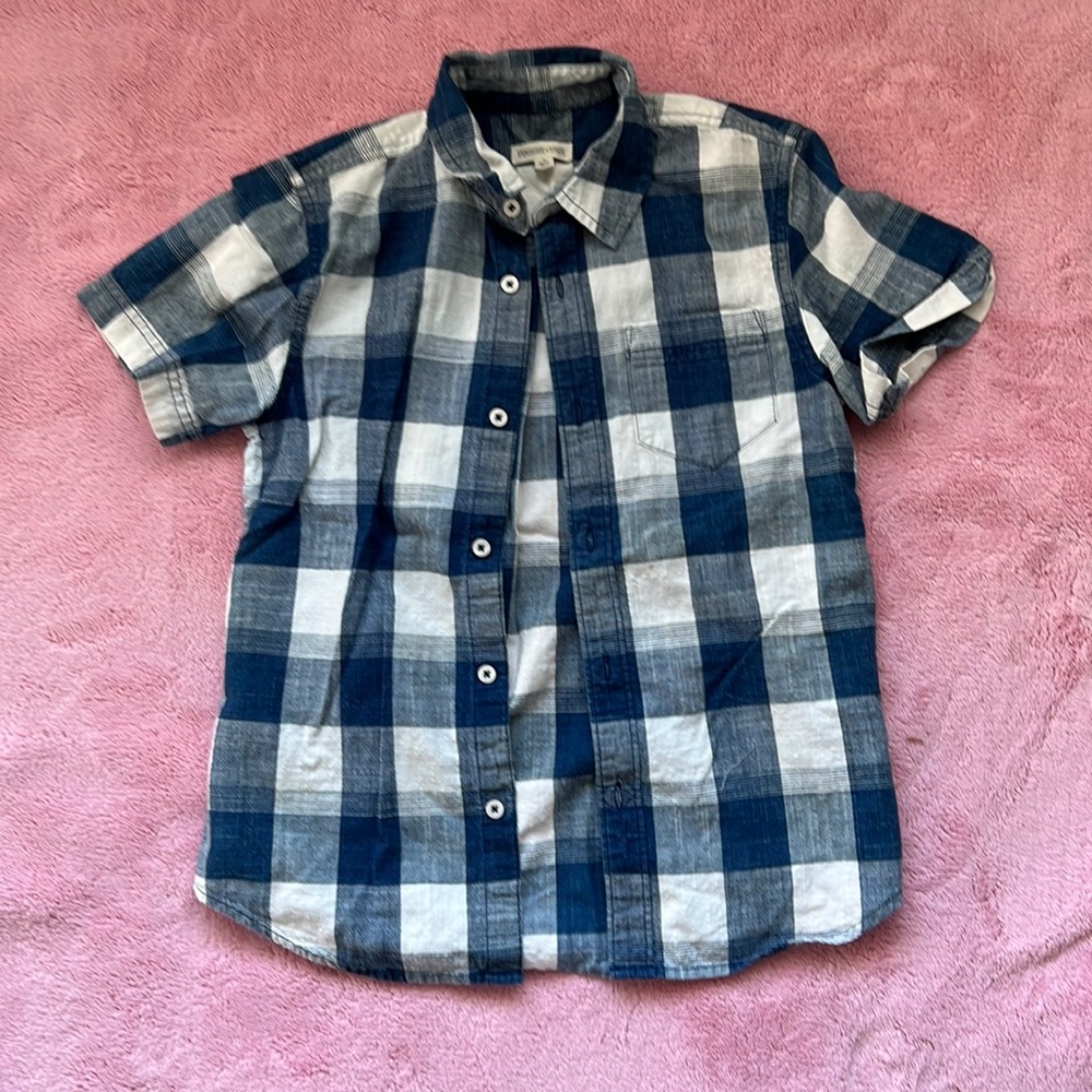 Tucker & Tate shirt size YM